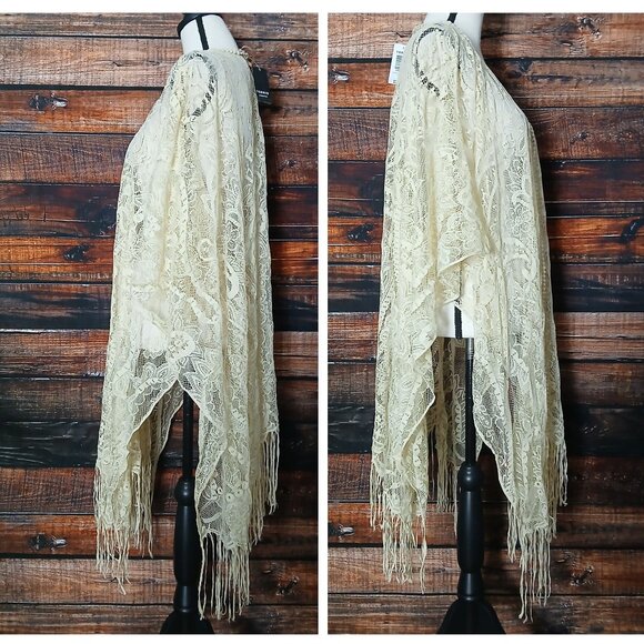 NWT Torrid Top One Size Lace Natural Cream Ruana Kimono Wrap Fringe - Picture 4 of 8